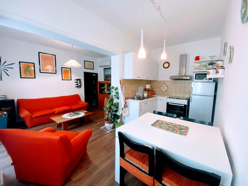 Appartamento Casa Isma Cecina  Esterno foto